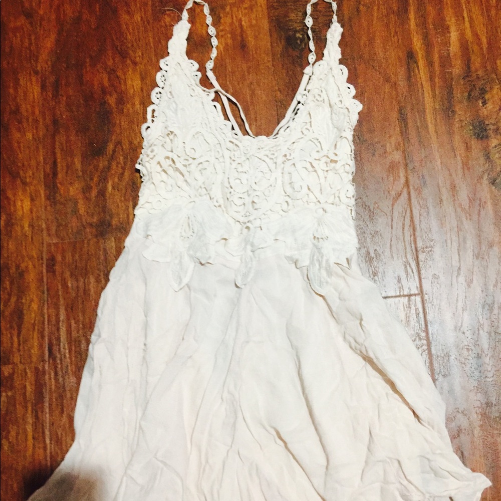Romper dress low back embryo front